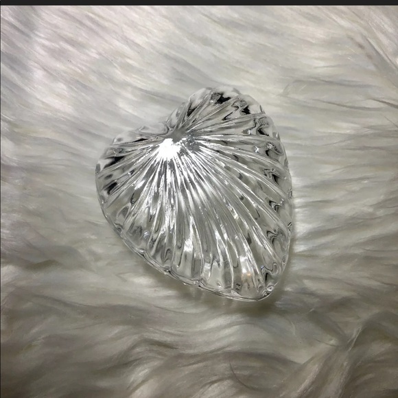 Glass Heart Shaped Box - Picture 2 of 8